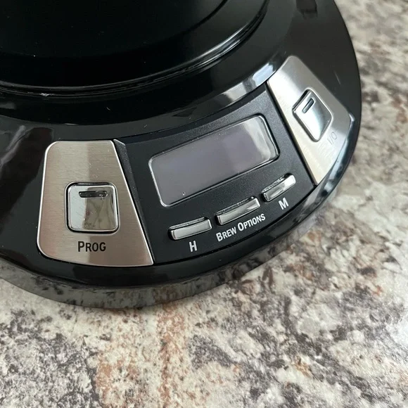 Hamilton Beach Silver and Black Coffee Brewer (Glass pot not included) - Picture 3 of 4